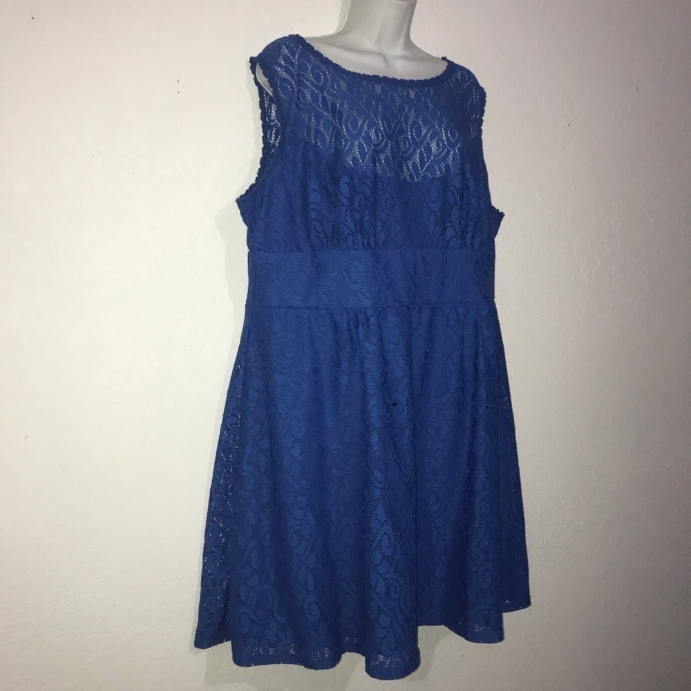 Dressbarn Blue Overlay Lace Dress 20 - Picture 4 of 7